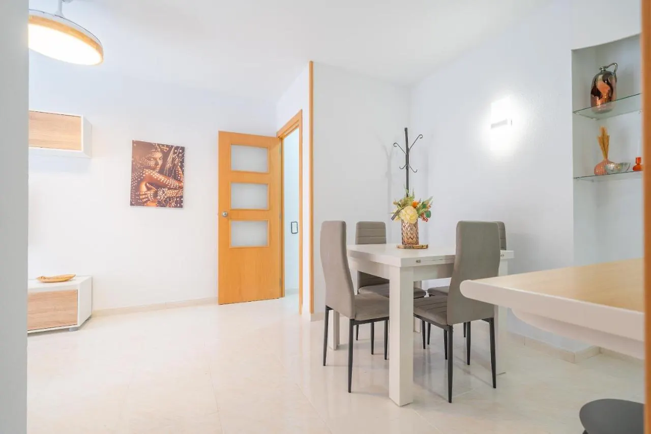 Apartman Homeholidaysrentals Caliz - Costa Barcelona Pineda de Mar