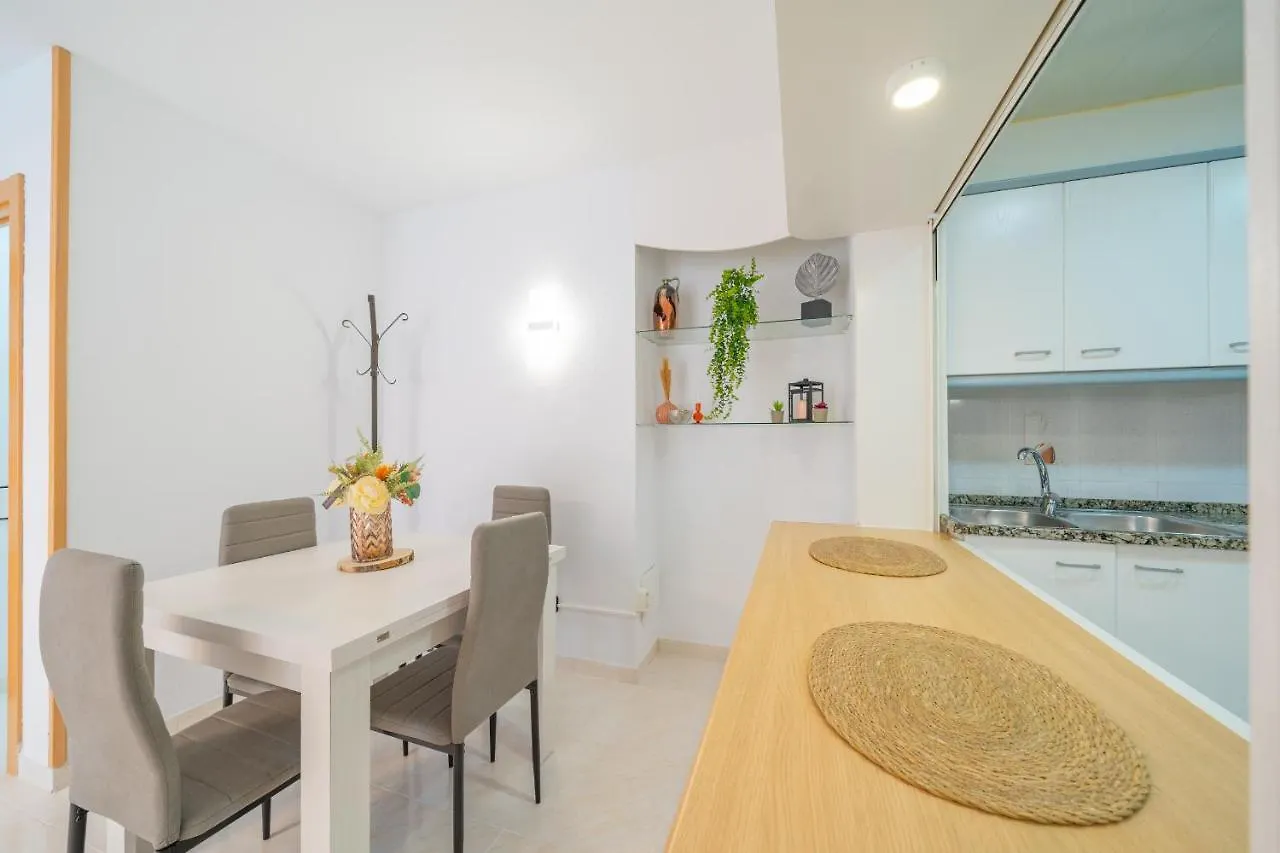 Homeholidaysrentals Caliz - Costa Barcelona 피네다데마르 아파트