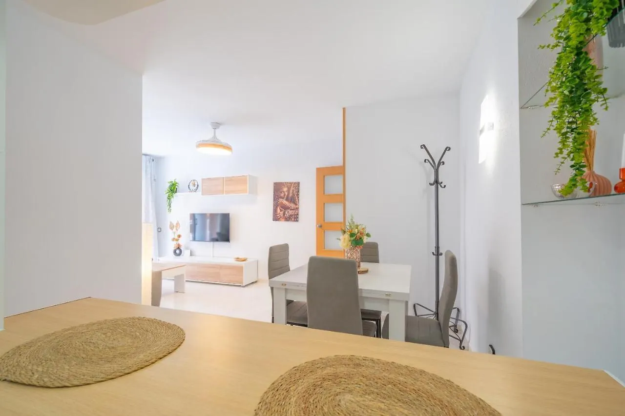 Homeholidaysrentals Caliz - Costa Barcelona 피네다데마르 아파트