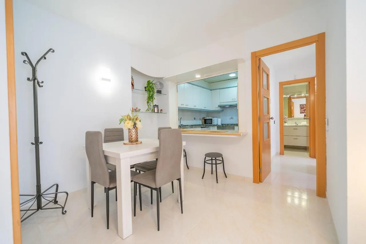 Homeholidaysrentals Caliz - Costa Barcelona 피네다데마르